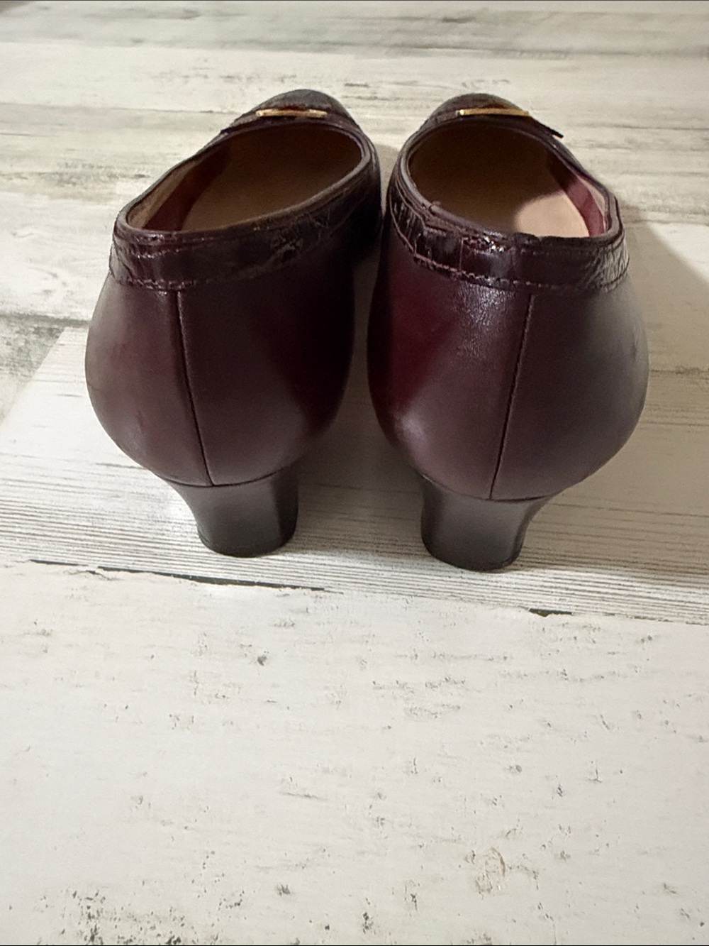Salvatore Ferragamo Burgundy Croc-Accent Leather Pumps with Gold Buckle - Picture 5 of 11